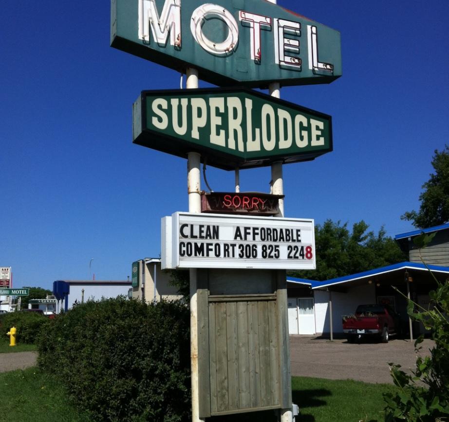 Superlodge Lloydminster Exterior foto
